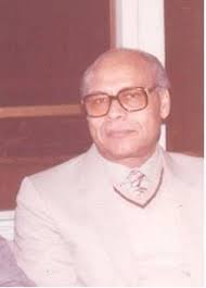 د. محمد عباس محمد عرابي  -     الدكتور سيد حامد النساج (1936 -1996)   وريادة التأريخ للقصة القصيرة ونقدها