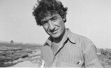 ديوان الغائبين : حسن مُطلك - العراق - 1961 ـ 1990
