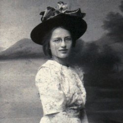 ديوان الغائبين : إديت سوذيكرين Edith Södergran - فنلندا -  (1892 – 1923م)