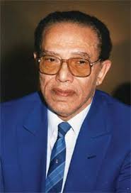 Dr-Moustafa_Mahmoud.jpg
