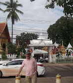 بنيامين يوخنا دانيال     -   السياحة العرقية في لاوس