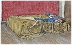 امرأة مستلقية على السرير.jpg