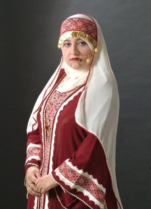 سناء الشّعلان تفوز بجائزة مهرجان زهرة المدائن الفلسطينيّة عن (تقاسيم الفلسطينيّ)