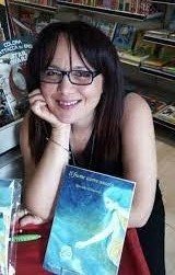 يوفيميا جريفو     -    تكون فراشة .. هايكو -  ترجمة : بنيامين يوخنا دانيال