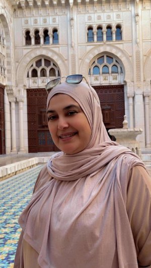 ناعم زينب جيهان    ،  الكاتبة و الفنانة سهام شريط… المرأة التي نسجت روحها بالحروف والألوان