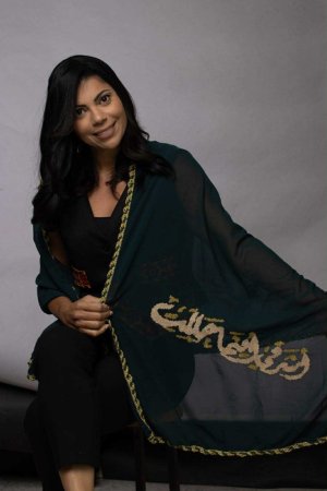 رانية مرجية -       رنين بشارات… حين يتكلّم الصدق بصوتٍ مسرحيّ