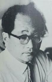 هاكوسين واتانابي    -   جندي ملفوف بالضمادات : هايكو  -   ترجمة : بنيامين يوخنا دانيال