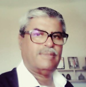 الهادي نصيره   -  حين يفقد الإنسان بوصلته النفسية والوجودية قراءة في "لا شيء ينتهي بإسدال الستارة " للأديب المغربي علي بنساعود