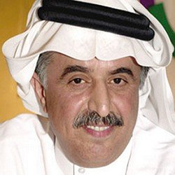 د. محمد عباس محمد عرابي    -     أديب والروائي السعودي، أحمد أبو دهمان    (1949م-2025م)