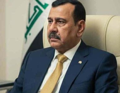 داود سلمان الشويلي - الحركات والمجموعة الشعرية (قبل أن يستيقظ البحر) قصيدة "عيني عليكِ ترسمني" للشاعر حسين السياب إنموذجا