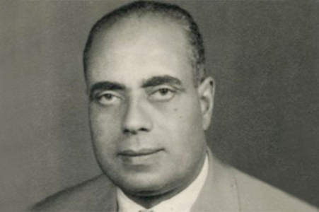 د. محمد عباس محمد عرابي    -   من الدراعمة الرواد  الدكتور أحمد الحوفي  رائد الدراسات الأدبية