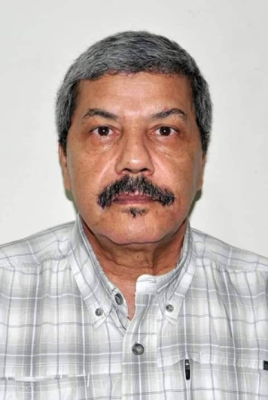 نقوس المهدي  -   الدكتور السعيد نقوس... الطبيب الزاهد الذي كرس مهنة الطب لاسعاف الفقراء