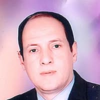 د/محمد عباس محمد عرابي    -    من رواد تعليم اللغة العربية الدكتور /أحمد صفوت قراعة  موجه عام اللغة العربية في أسيوط