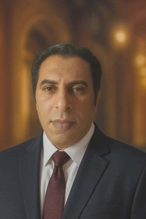 د. خالد سعيد   -     رجل فقد حذاءه...  حين يصبح المركز هامشا