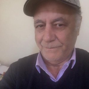 الدكتور زهير شاكر      -     موسوعة عباقرة الأدب العربي  عبقرية التفكير الناقد لدى الأستاذ المفكر المبدع عمر فخري موسى.. الجزء الأول