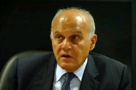 الدكتور زهير شاكر  -موسوعة عباقرة الطب في خدمة الإنسانية الدكتور مجدي يعقوب عبقرية الإنسان حين يتحول العلم إلى رسالة، والمعرفة إلى إبداع، والمهنة إل